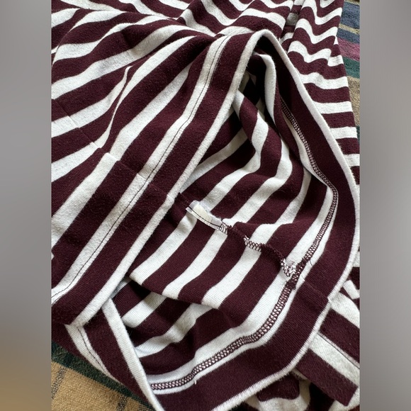 Gap Longsleeve Brown Striped Top - Picture 9 of 9